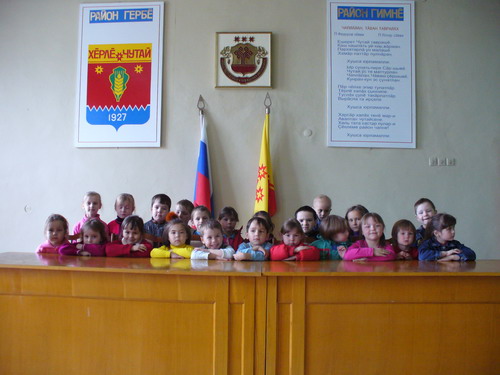 11:49 Глава Красночетайского района ознакомил малышей с государственной символикой Чувашской Республики